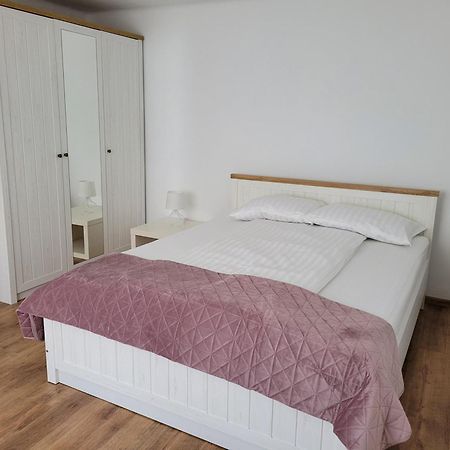 Two-Bedrooms Apt Sibiu Eksteriør billede