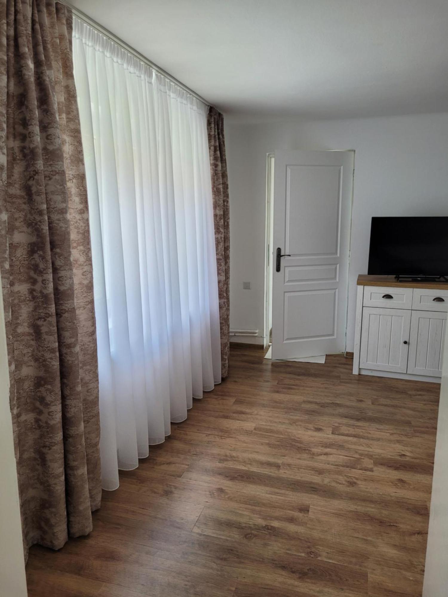 Two-Bedrooms Apt Sibiu Eksteriør billede